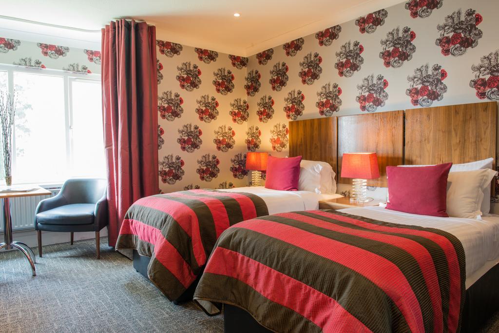 The Coed-Y-Mwstwr Hotel บริดจ์เอนด์ ห้อง รูปภาพ